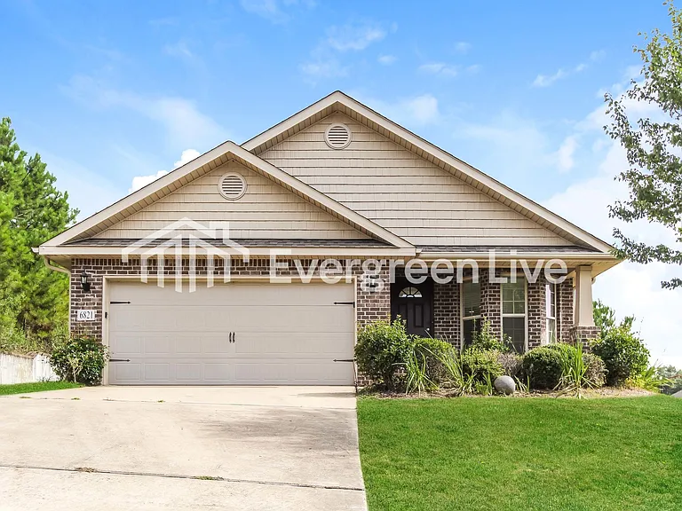 6821 Oaklawn Ln — Photo 1