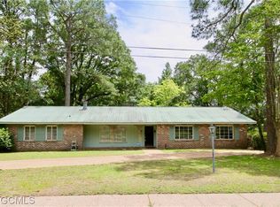 4957 Oxford Dr, Mobile, AL 36618