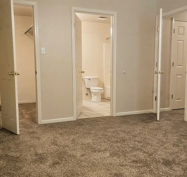 5555 Springvale Rd — Photo 19