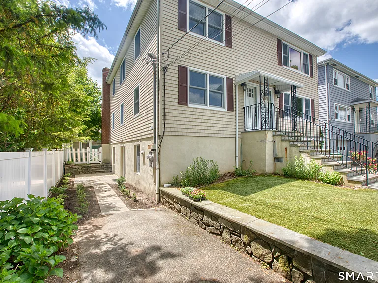 8 Ridge Pl #1 — Photo 36