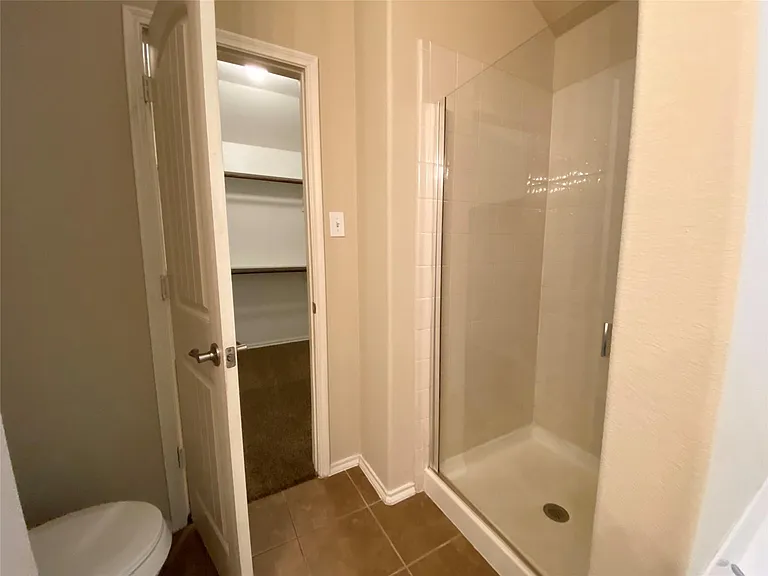 848 Lake Forest Trl — Photo 11