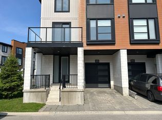 996 West Village Sq, London, ON N6H0J7
