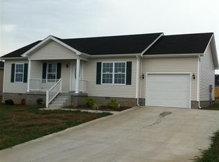 1431 Calgary Way, Bowling Green, KY 42101