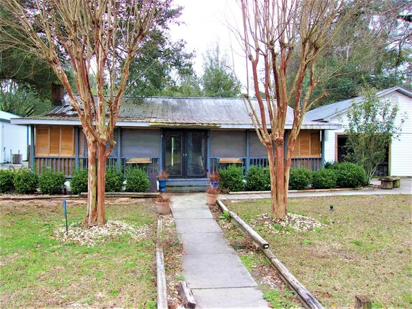 84 E Patten Ave, Lakeland, GA 31635