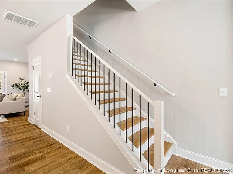 5709 Parker Pines Ct — Photo 18