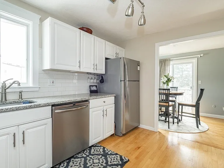 30 Washington St #2B — Photo 2