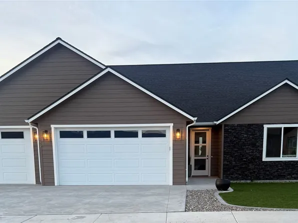 889 NE Conner Court, East Wenatchee, WA 98802
