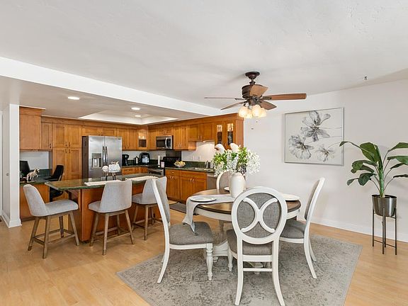 open dining area, can fit full dining table for eight