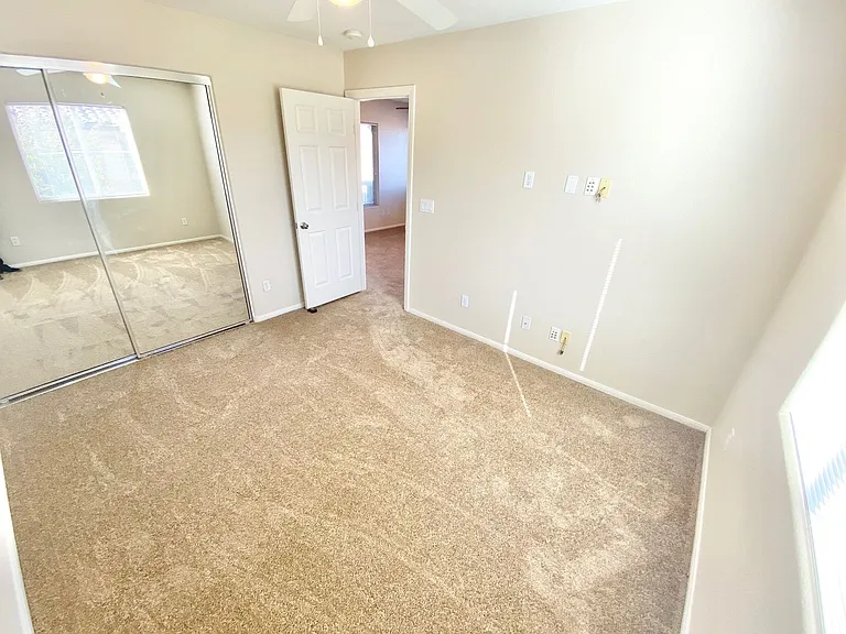 8569 Rhamus Ct — Photo 20