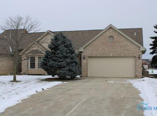 1418 Turnberry Ct, Bowling Green, OH