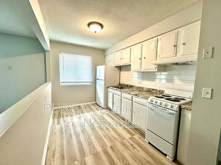 4420 S 25th St #6 — Photo 4