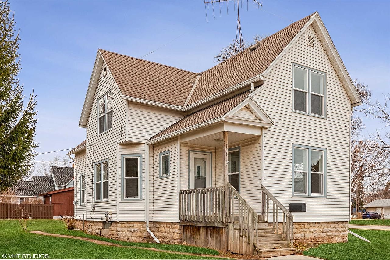 1297 Bechaud Ave, Fond Du Lac, WI 54937 Zillow