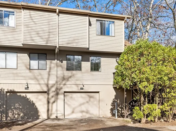 217 Meeting House Path Unit 217, Ashland, MA 01721