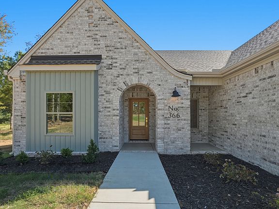 3rd image of 366 Sellers Rd