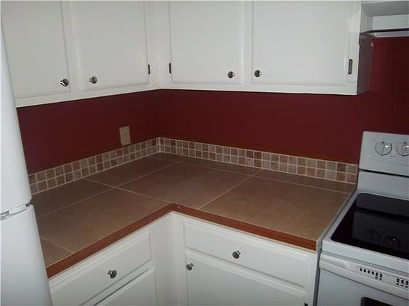 2nd image of 1401 Village Blvd APT 1624