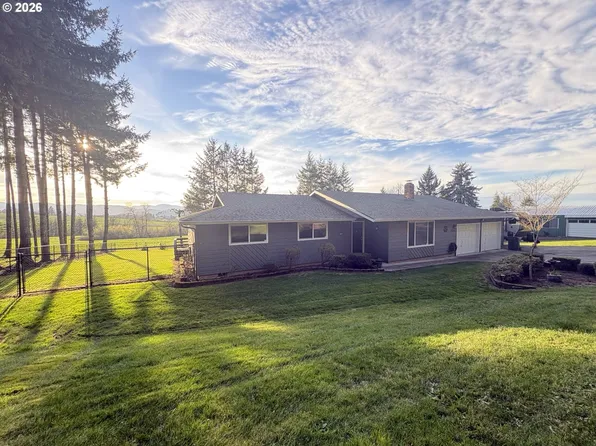 4366 NW Oak Grove Dr, Albany, OR 97321