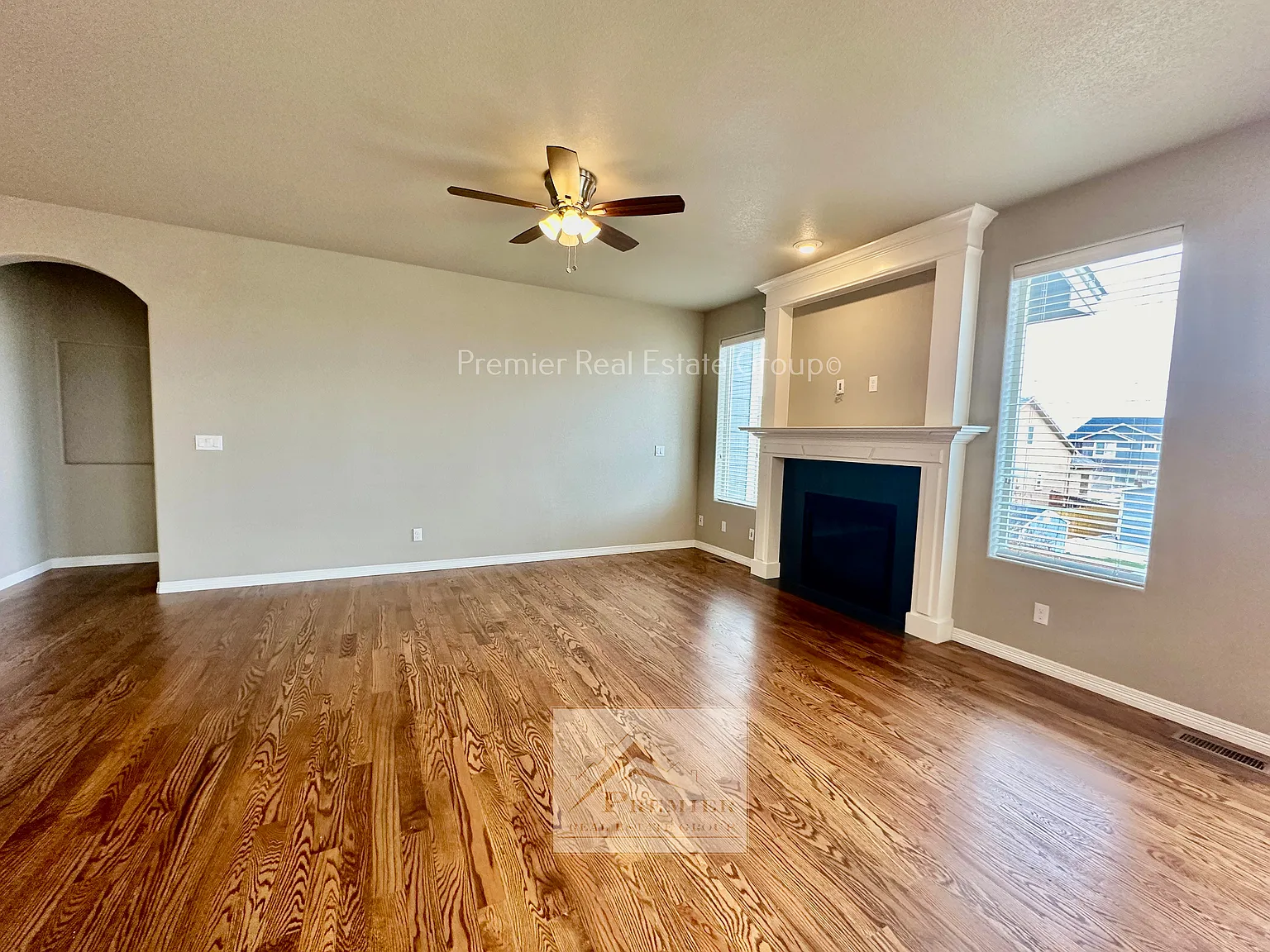 5 bed, 3158 sqft, $2,780 — Photo 4