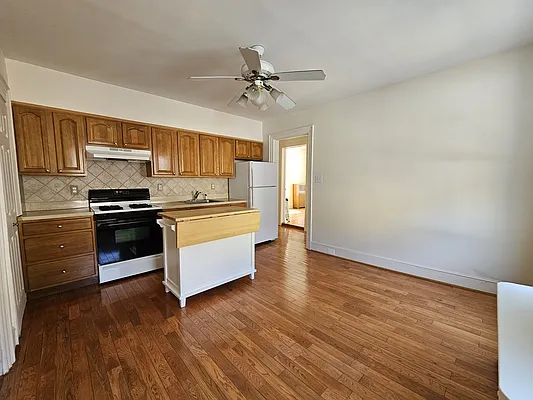 Rented by Owner | media 21