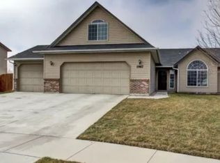 1967 N Black Fire Pl, Star, ID 83669