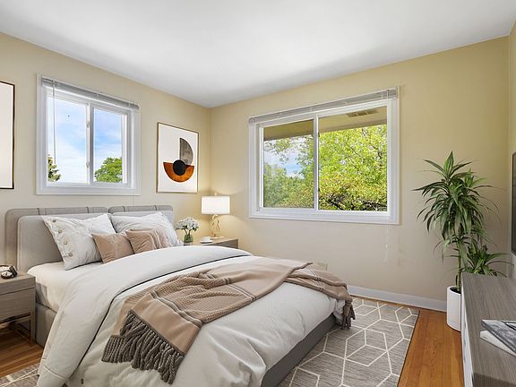 4th image of 10101 Old Orchard Ct APT 3A
