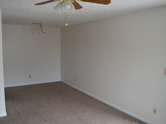 2nd image of 2112 Ringgold Ct