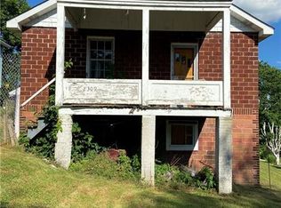 2309 Sandy Plains Rd #A, Claysville, PA 15322