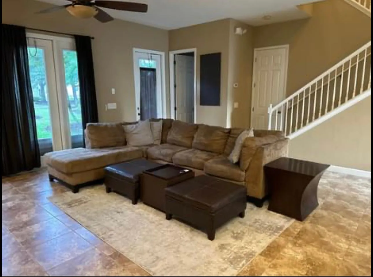 1543 Fairview Cir — Photo 3