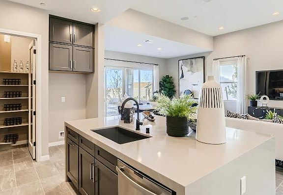 Woodside Homes - Hudson Plan 3