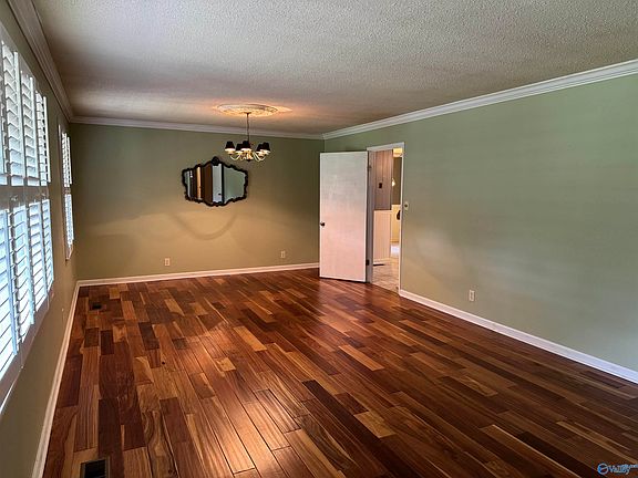 3rd image of 2201 Broughton Spring Rd