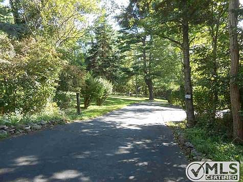 3rd image of 6733 State Route 81