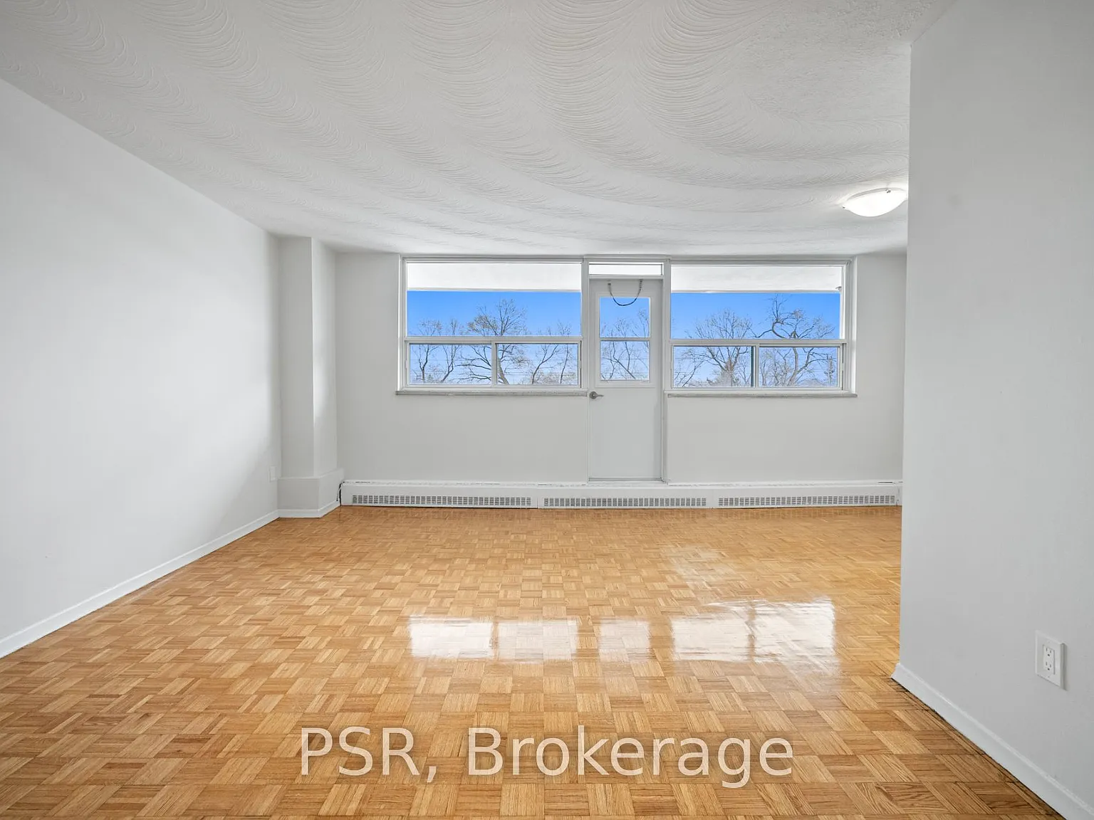 2 bed, $2,300 — Photo 4