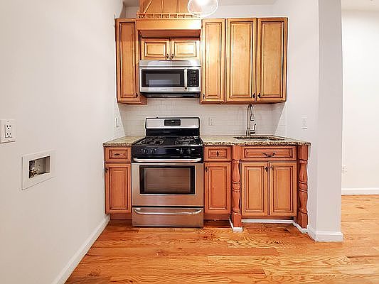 2nd image of 854 Saint Johns Pl Floor 2
