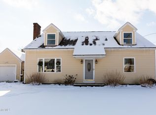 1842 East St, Pittsfield, MA 01201