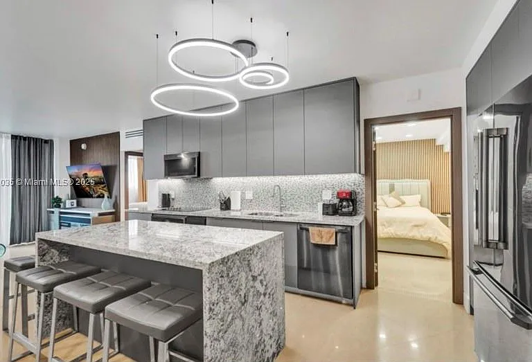 4001 S Ocean Dr #3L — Photo 2