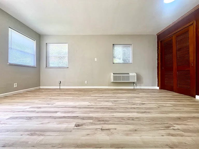 57 Kingery Ct #21 — Photo 2