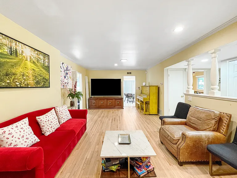 8937 Monogram Ave — Photo 6