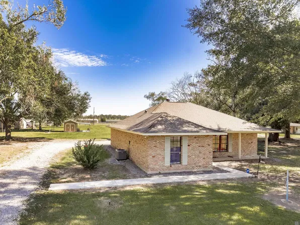 3570 Hobson St, Livonia, LA 70755
