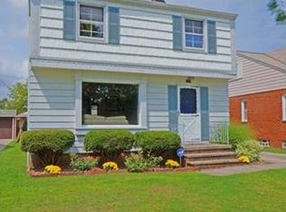 3718 W 169th St, Cleveland, OH 44111