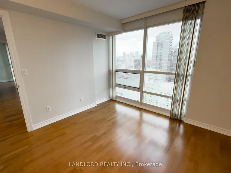 761 Bay St #2802 — Photo 18