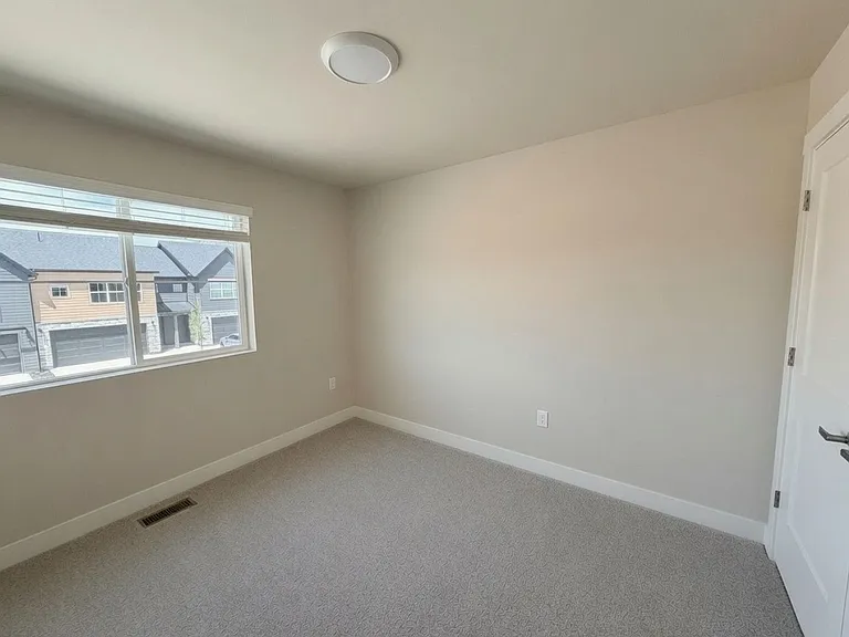 2721 W 2775 N #141 — Photo 13