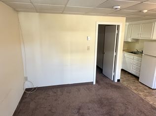 20 Post Office Ave APT 2, Andover, MA 01810