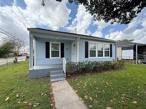 1146 Majestic St Photo 1