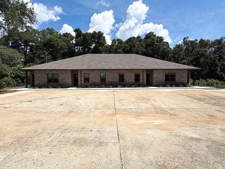 504 E Burgess Rd #D — Photo 12