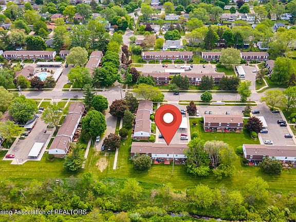4th image of 6318 Beechfield Dr