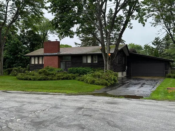 68 Lincoln Street, Brewer, ME 04412