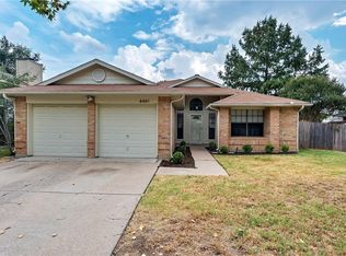6401 Mercedes Dr, Arlington, TX 76001