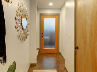 4032 Pasadena Pl NE, Seattle, WA