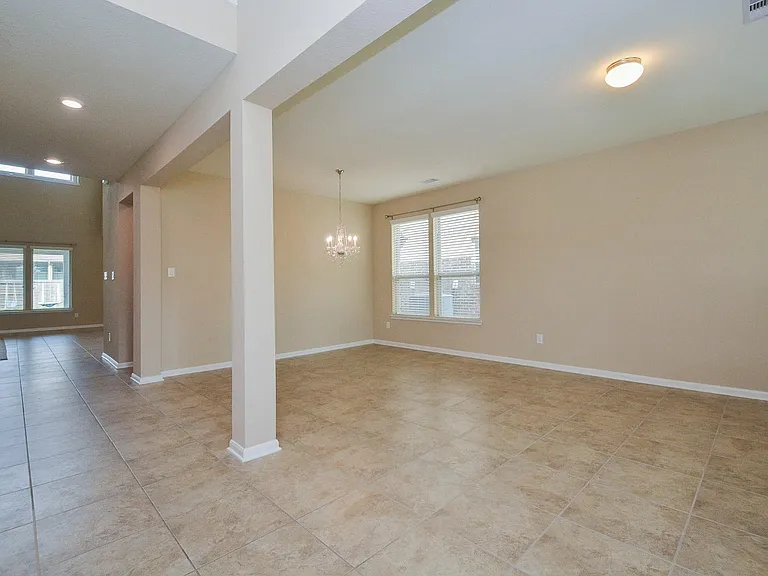 8019 Cheyenne Hills Trl — Photo 6