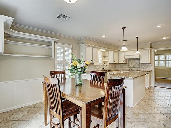 5th image of 5626 Bough Ct