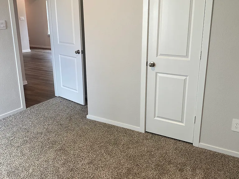 509 Pickel Dr — Photo 11